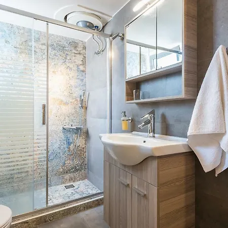 Apartment Dream Retire Of